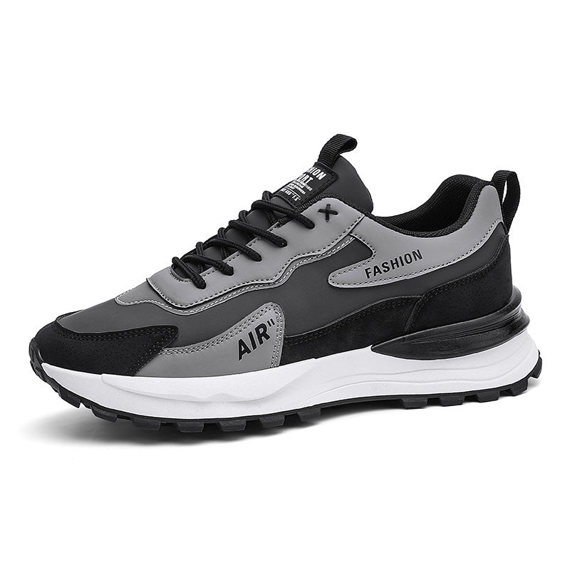 Tênis Casual Air Pro da Oron Store em fundo branco. Modelo unissex disponível nas cores branco e cinza, com cabedal em camurça e couro, e solado em borracha antiderrapante. Tênis casual com fechamento em cadarço, ideal para caminhadas, uso diário ou compor looks urbanos e confortáveis no verão 2025. Disponível nos tamanhos 37 ao 42.